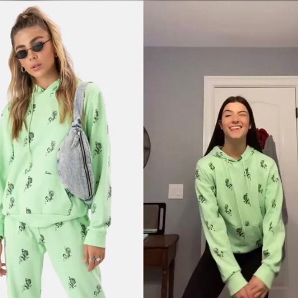 Adika green magic dragon hoodie STREETWEAR